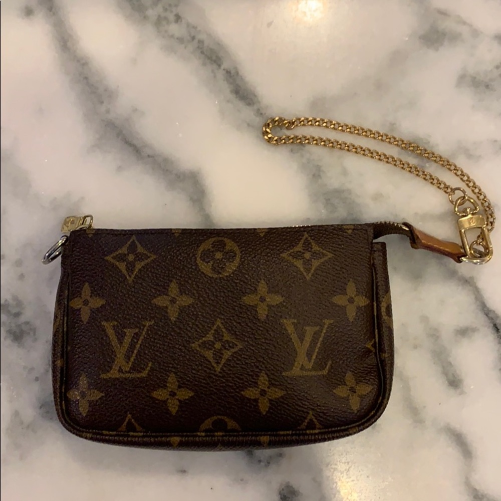 Louis Vuitton Key Pouch